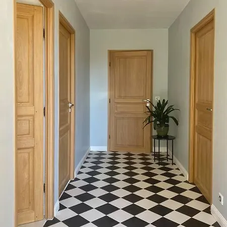 Feriehus Rez De Jardin Dans Une Pinede Le Cannet
